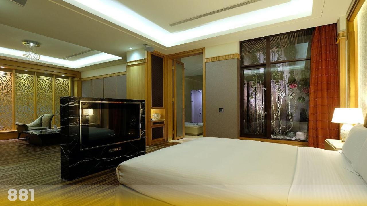 Wehome Motel Tainan Exterior foto