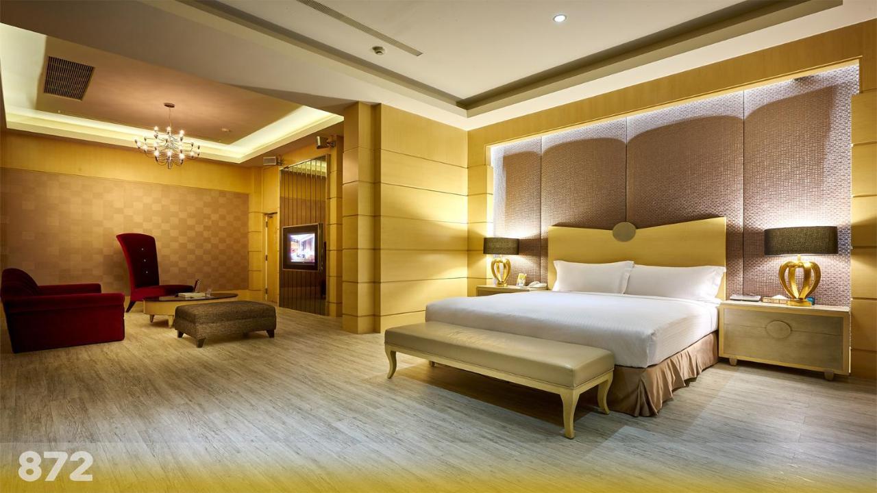 Wehome Motel Tainan Exterior foto