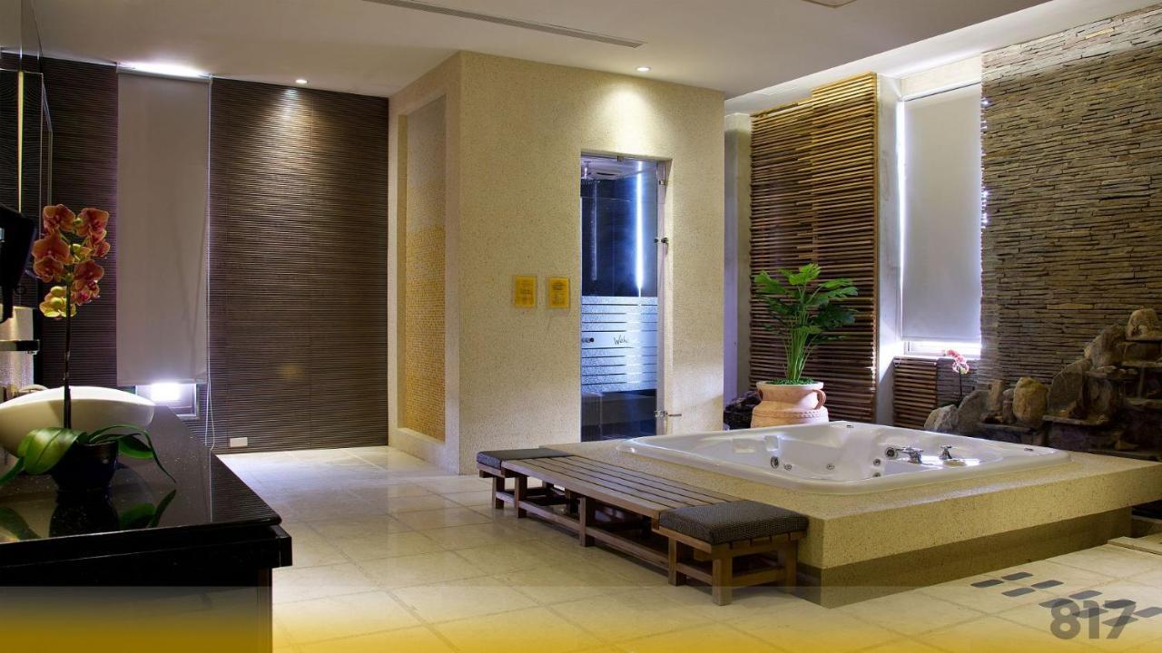 Wehome Motel Tainan Exterior foto